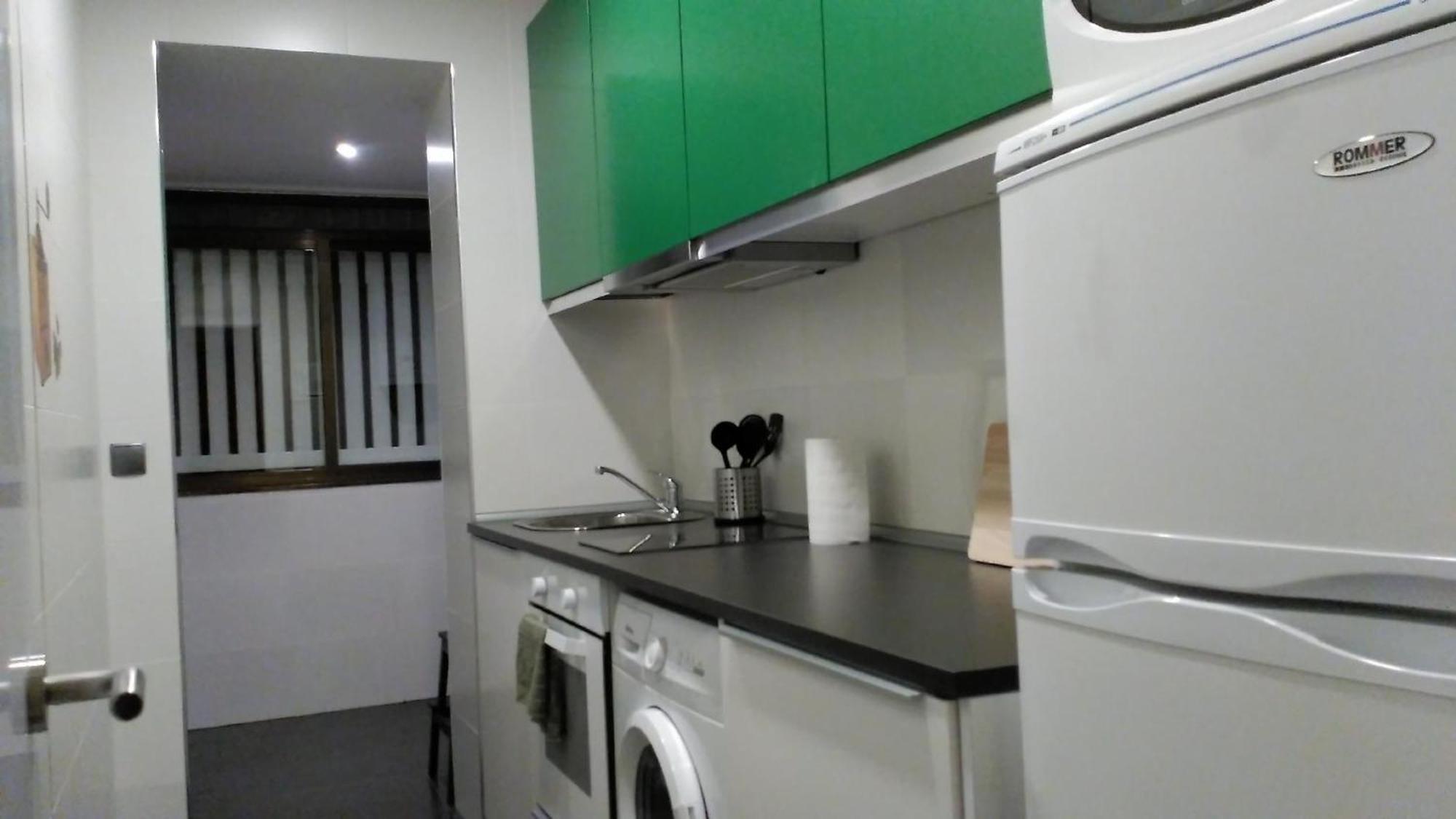 Apartamento Ruhige Ferienwohnung Im Gruenguertel Der Stadt *