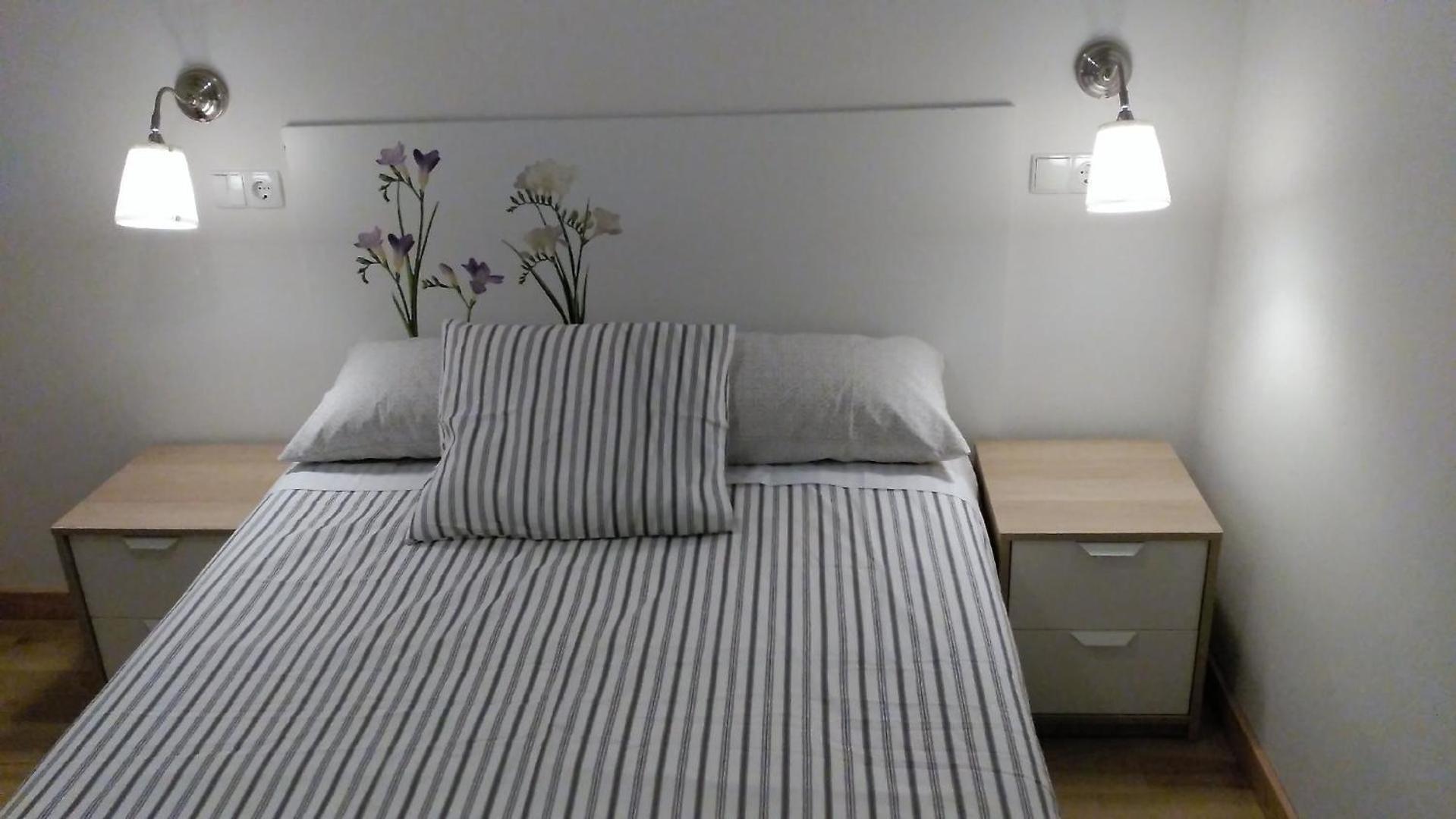 Apartamento Ruhige Ferienwohnung Im Gruenguertel Der Stadt
